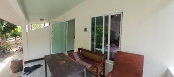 อพาร์ตเมนต์อบอุ่น พร้อมห้องครัว 1