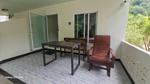 Room, 1 Bedroom, Garden View | Outdoor dining