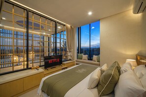 In-room safe, desk, laptop workspace, iron/ironing board