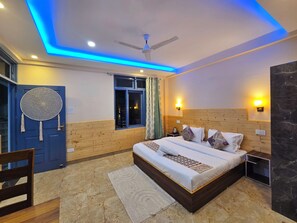 Espace de travail pour ordinateur portable, fer et planche à repasser