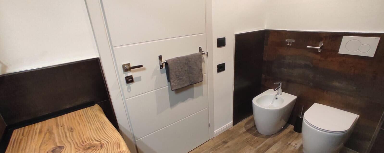 Royal Studio | Bilik Mandi