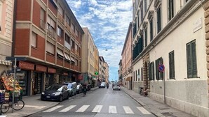 Sınıflandırılmamış resim, 7 üzerinden 5, düğme