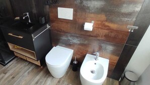 Sınıflandırılmamış resim, 7 üzerinden 3, düğme