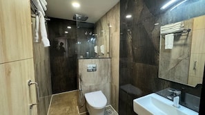 Shower, towels, soap, shampoo