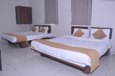 Hotel indrani