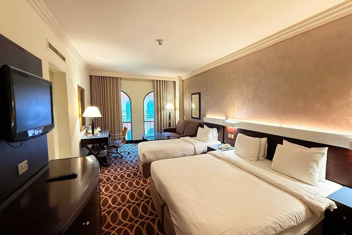 Superior Twin Room | Premium bedding, desk, WiFi (free), bed sheets