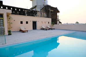 Piscine extérieure