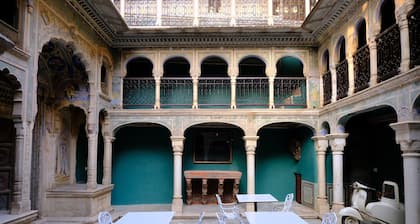 Vivaana Museum Hotel