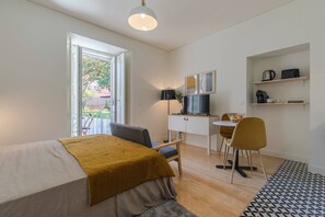 熨斗/熨衫板、上網、床單