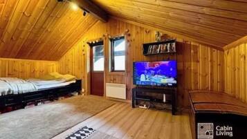 4 Schlafzimmer, Reisekinderbett, kostenloses WLAN, Bettwäsche