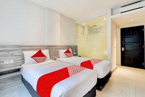 Free WiFi, bed sheets