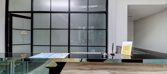 OYO 94728 Isleep Ciwalk