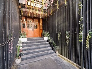 獨棟房屋 | 接待櫃台