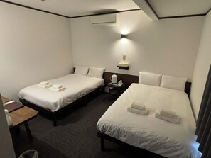 Quadruple Room | Wi-fi percuma 