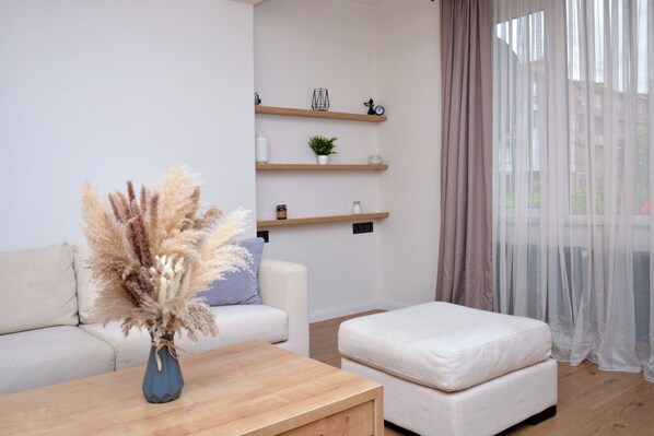 Blackout drapes, iron/ironing board, free WiFi