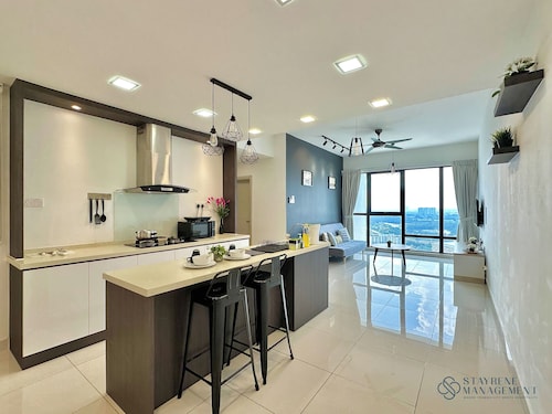 Southkey Mosaic Mid Valley by Stayrene