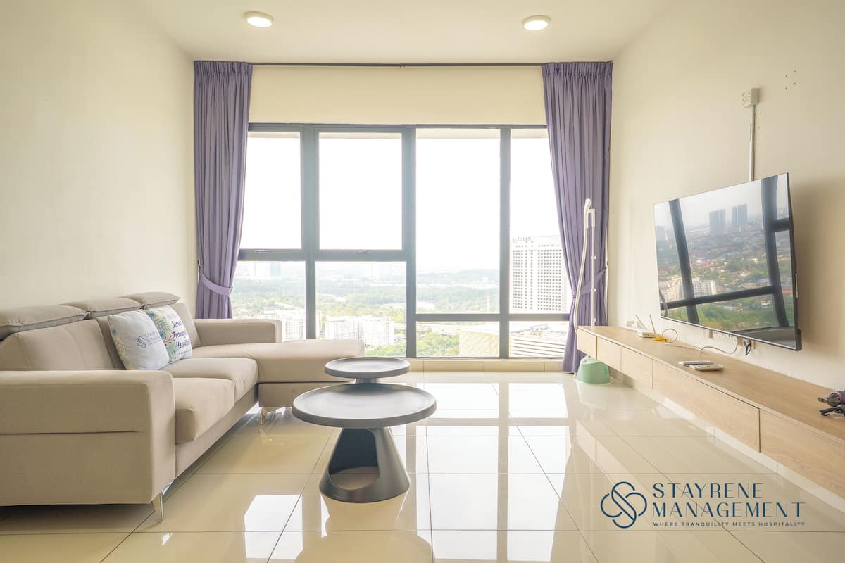 Comfort Apartment, 3 Bedrooms, City View | Living area | Flat-screen TV