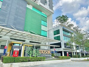 Exterior - Southkey Mosaic Mid Valley by Stayrene (Johor Bahru)