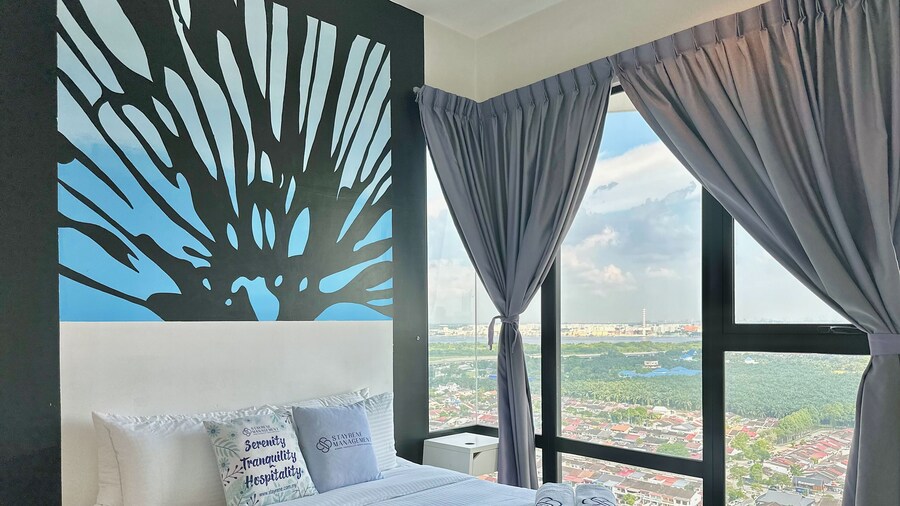 Southkey Mosaic Mid Valley by Stayrene