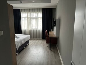 Family Twin Room | Free WiFi