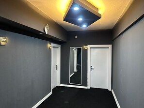 Family Twin Room | Free WiFi