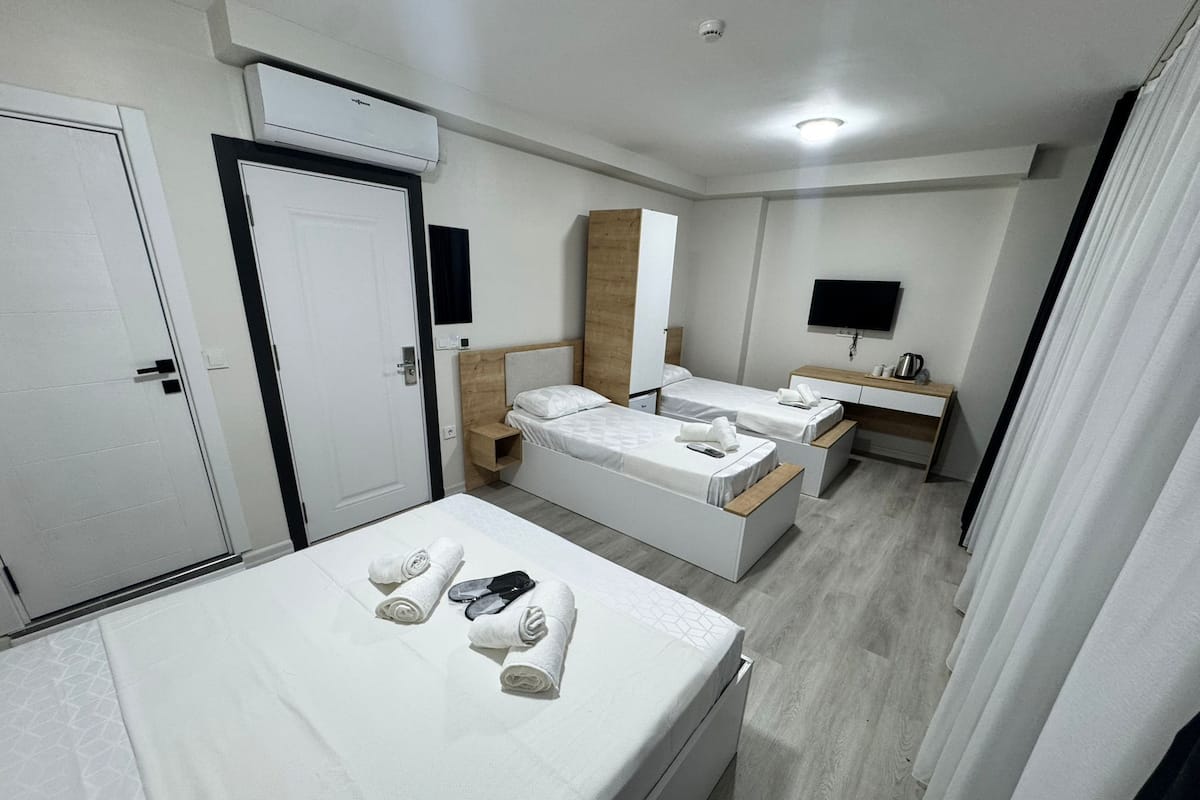Habitación cuádruple Premium | Wifi gratis