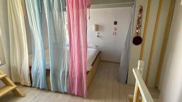 2 bedrooms, Internet, bed sheets