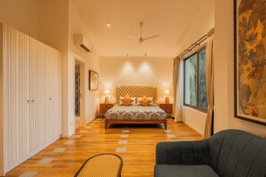 Basic Villa, Balcony, Garden View | Iron/ironing board, free WiFi