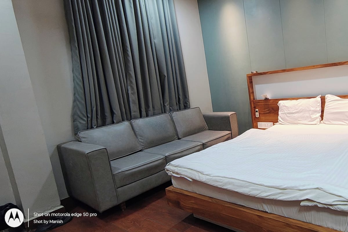 Luxury Room