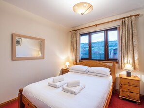 3 bedrooms, Internet