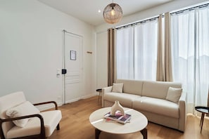 Apartment | Living area