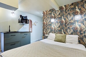 1 habitación y ropa de cama 