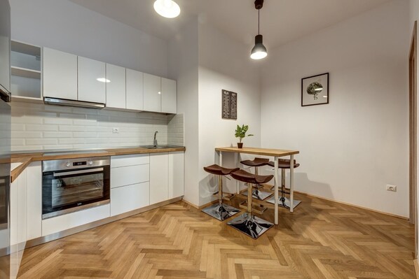 Microwave, oven, stovetop
