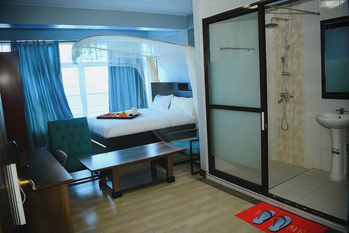 Wifi gratis y ropa de cama