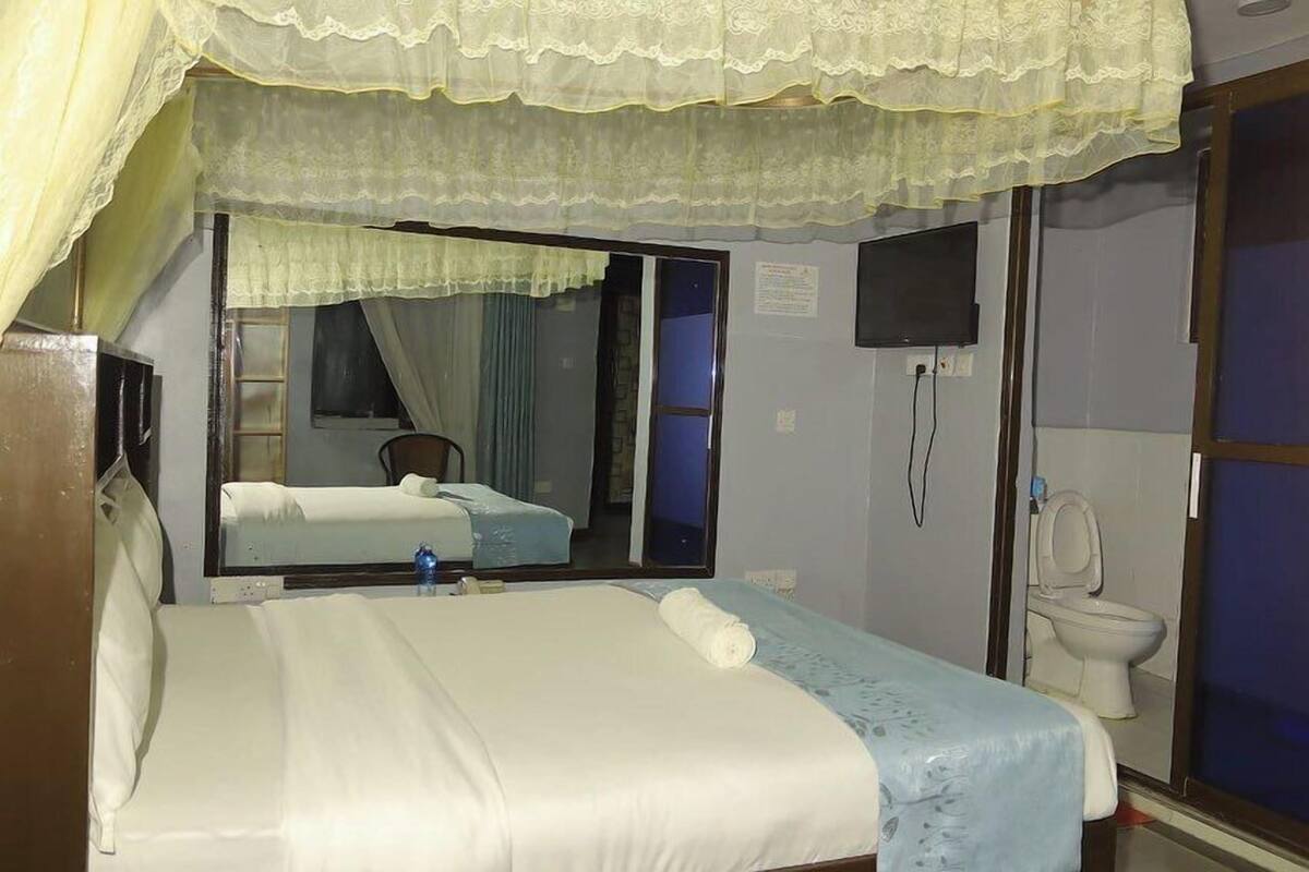 Wifi gratis y ropa de cama
