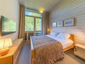 4 habitaciones, wifi gratis y ropa de cama 