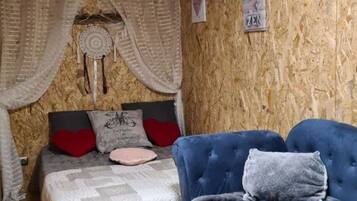 1 chambre, Wi-Fi gratuit, draps fournis