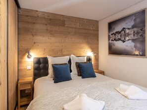 3 chambres, accès au Wi-Fi (inclus), literie fournie