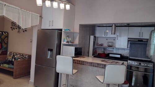 5 minutes from the airport T1 in CDMX modest apartment