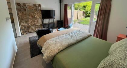 Huisje Teak – Forest Retreat in Beekbergen