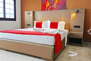 Double Room, Balcony, City View | Laptop workspace, free WiFi