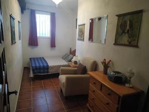 2 dormitorios, wifi gratis, ropa de cama