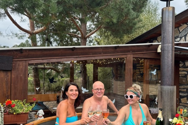 Bañera de hidromasaje exterior