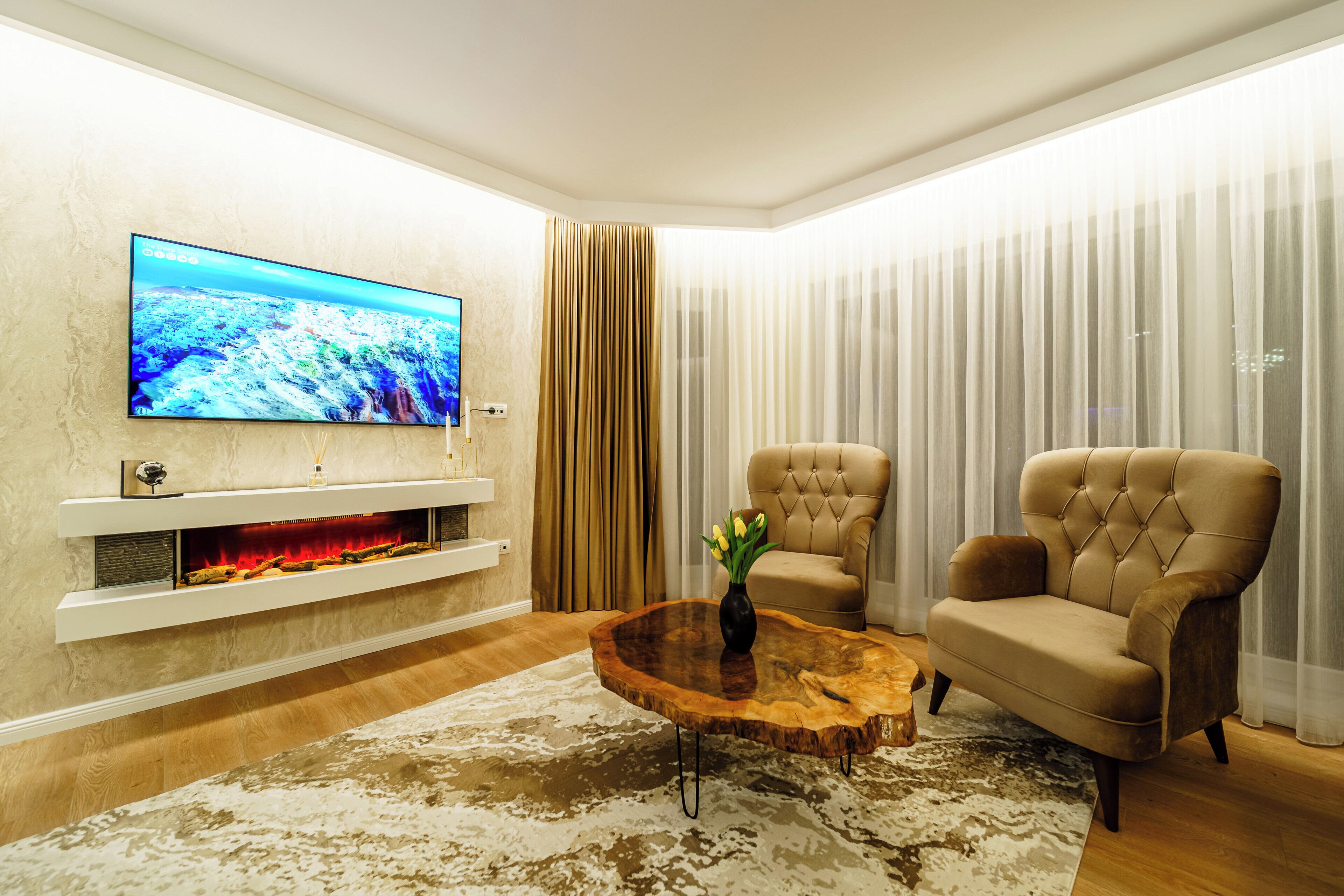 Bộ đồ giường cao cấp, nệm cao su hoạt tính (memory foam) 