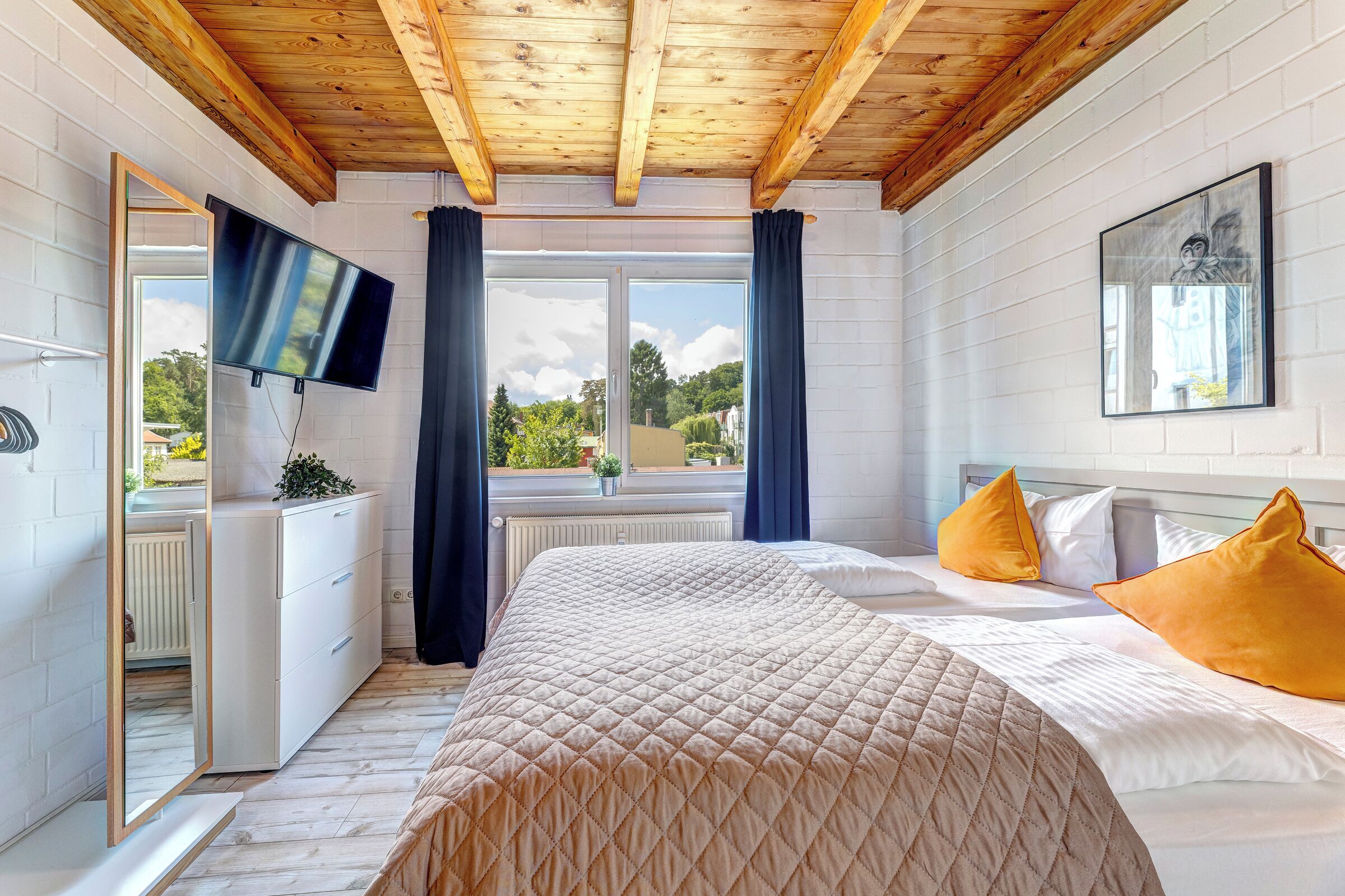 2 bedrooms, free WiFi