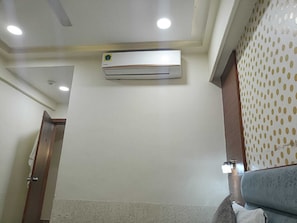 Phòng đôi Deluxe, quang cảnh thành phố | Bộ trải giường bằng vải cotton Ai Cập, bộ đồ giường cao cấp