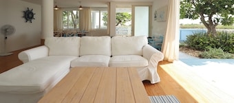 Beach House in Phetchaburi