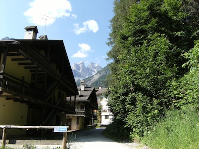 Romantic Chalet 6c