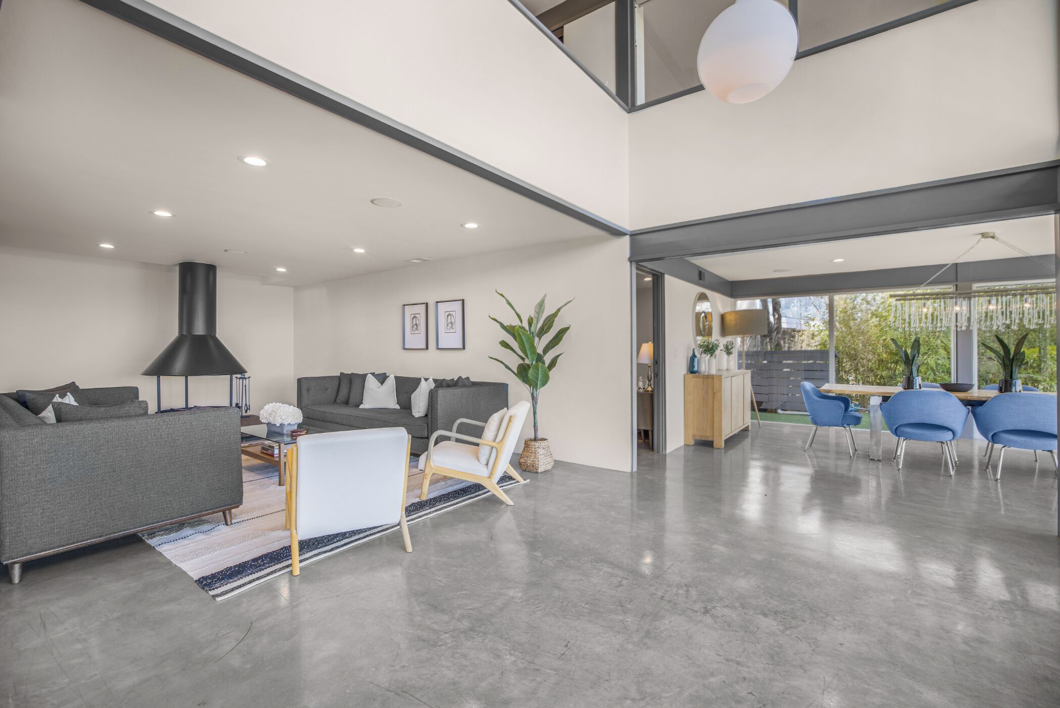 Casa superluxo, várias camas, acesso à piscina, vista para a piscina (Solara Point) | Parte interna