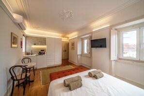 Edredón, decoración personalizada y muebles diferentes